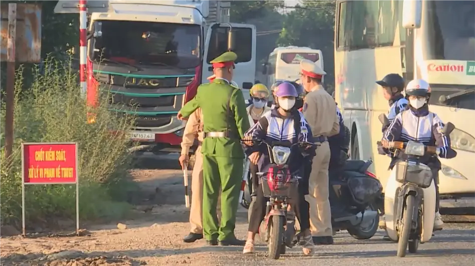 Xử lý vi phạm giao thông trong lứa tuổi học sinh